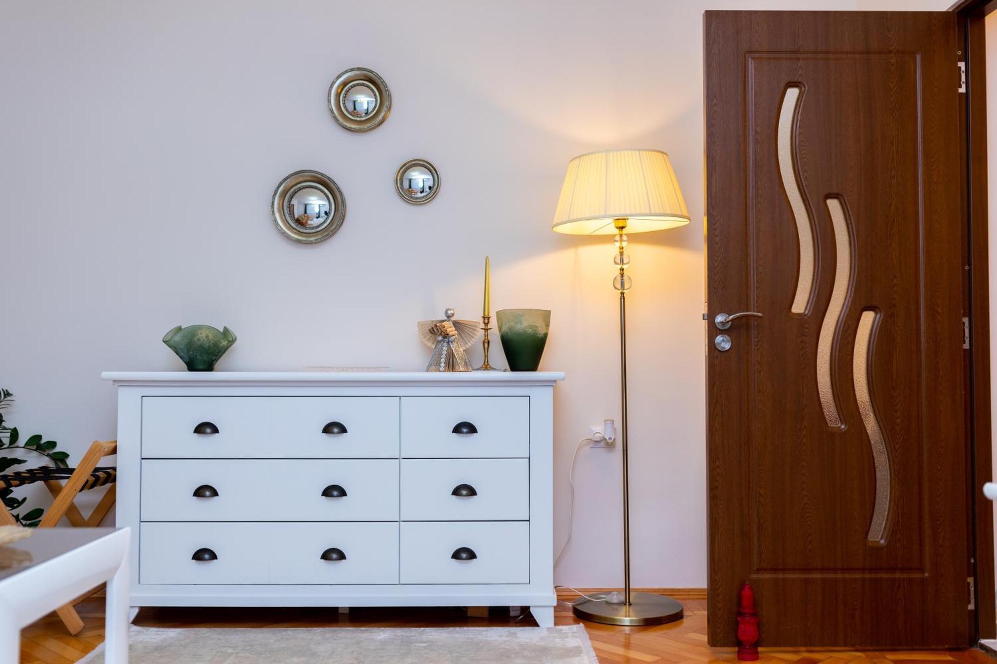 Apartament Octavia Hunedoara Exteriér fotografie